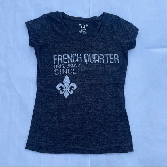 Blue 84 Tops - Blue 84 Charcoal gray French Quarter T-shirt size medium